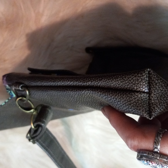 1 of a kind Handcrafted small shoulder bag - Picture 9 of 12